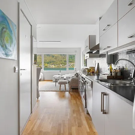 Costal Penthouse By Paramount *